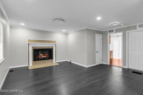 717 Harmony Road North Middletown NJ 07748