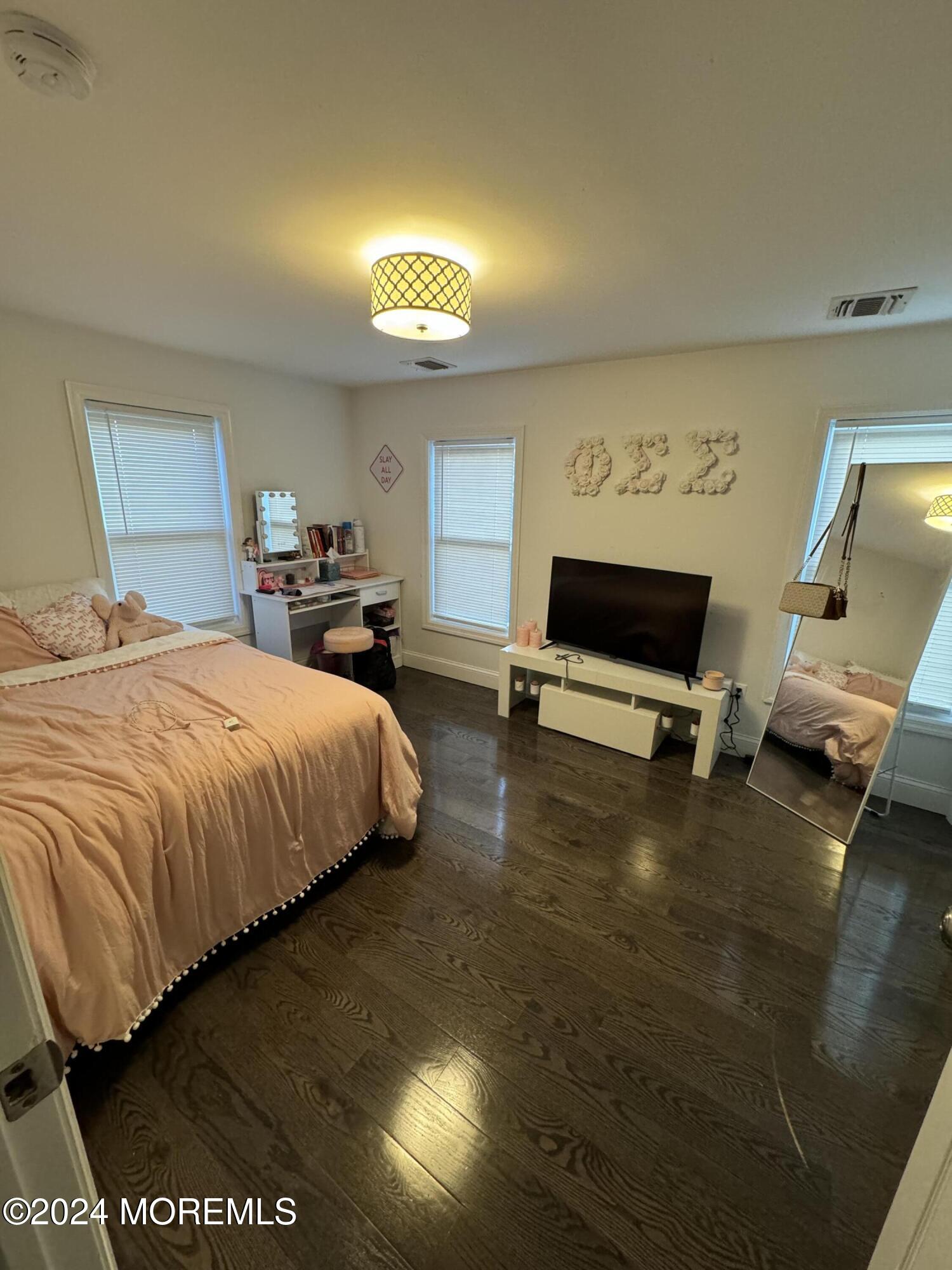 215 Cedar Street Oakhurst NJ 07755