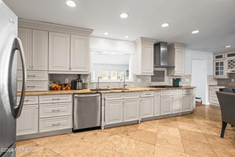 41 Poplar Avenue West Long Branch NJ 07764
