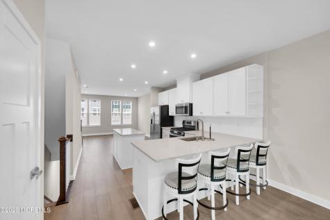 9 Halifax Road Bayville NJ 08721