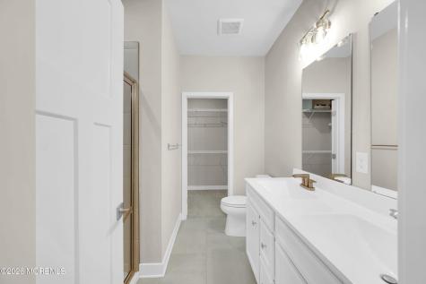 9 Halifax Road Bayville NJ 08721