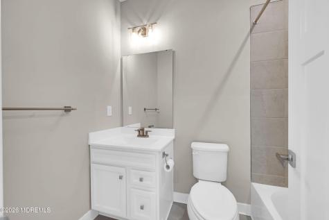 9 Halifax Road Bayville NJ 08721