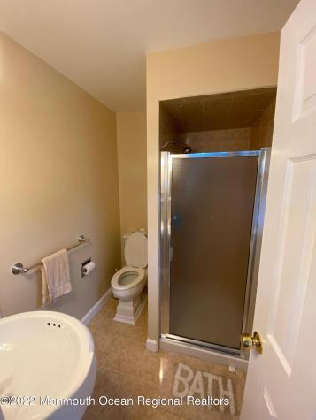 490 W Park Avenue Oakhurst NJ 07755