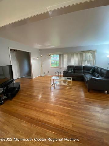 490 W Park Avenue Oakhurst NJ 07755
