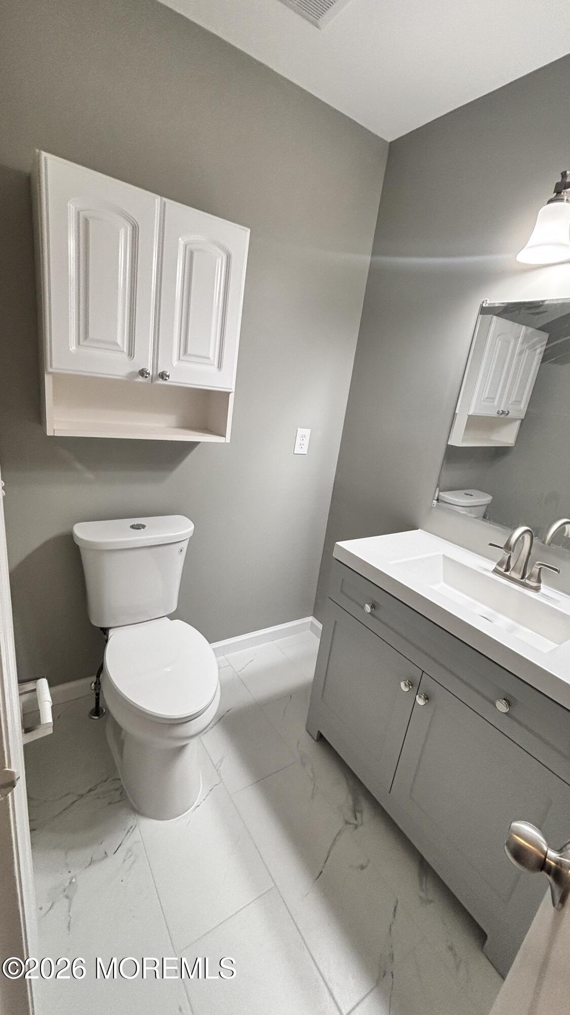 37 Lone Star Lane Manalapan NJ 07726