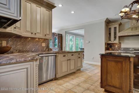 67 Phalanx Road Lincroft NJ 07738