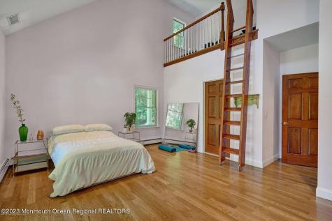 67 Phalanx Road Lincroft NJ 07738