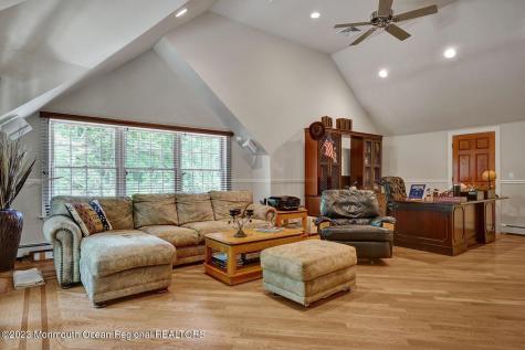 67 Phalanx Road Lincroft NJ 07738