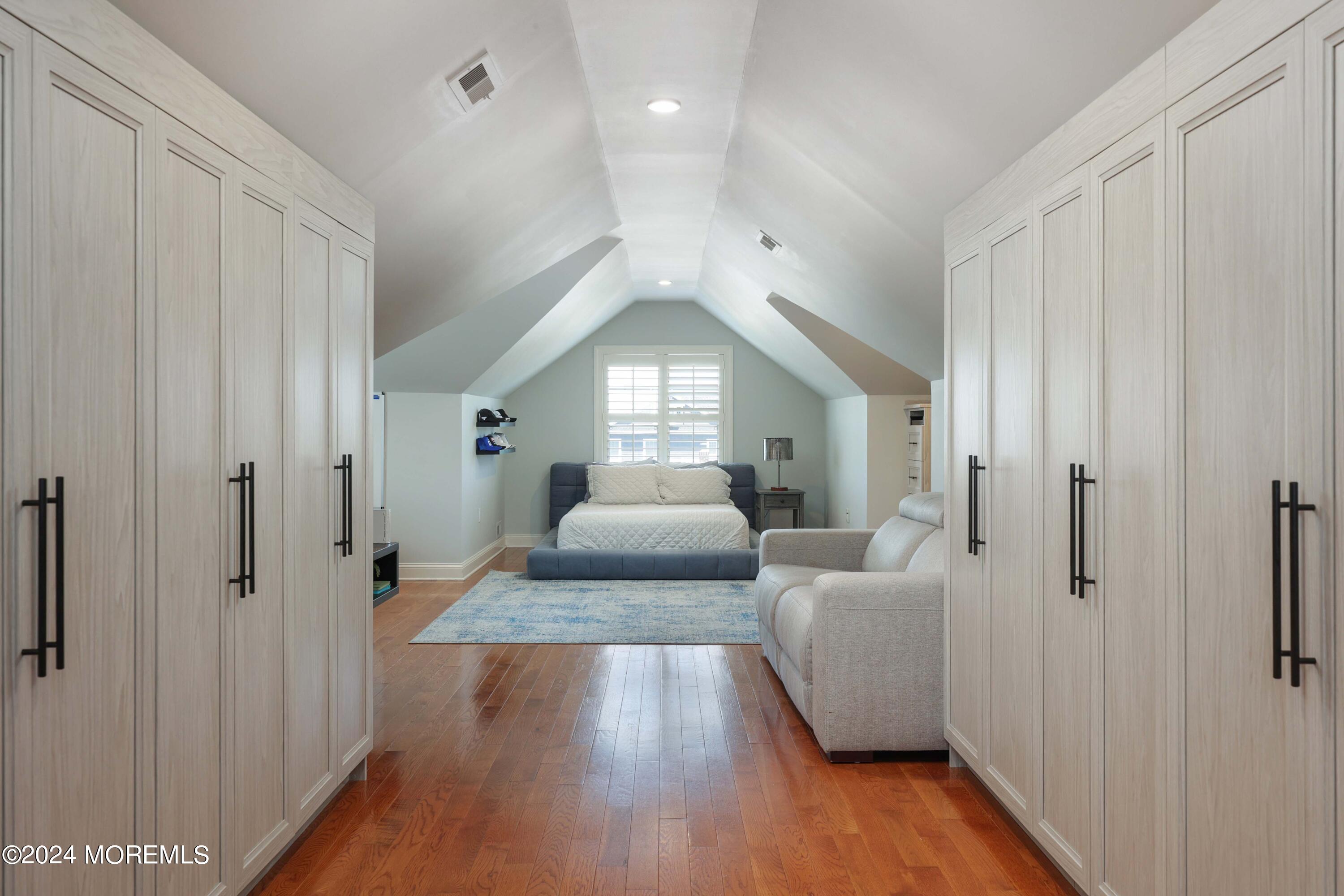 301 16th Avenue Lake Como NJ 07719