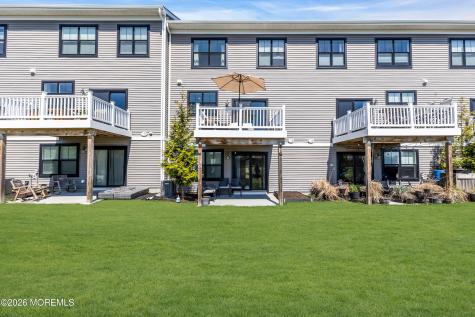 28 Kelly Way Tinton Falls NJ 07724