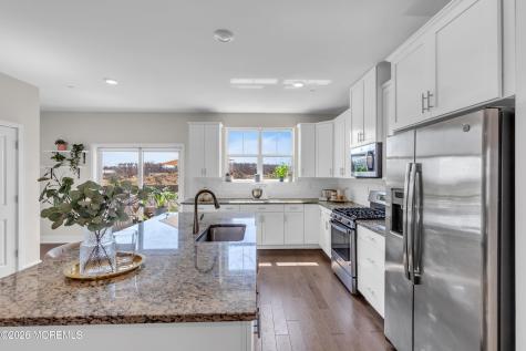 28 Kelly Way Tinton Falls NJ 07724
