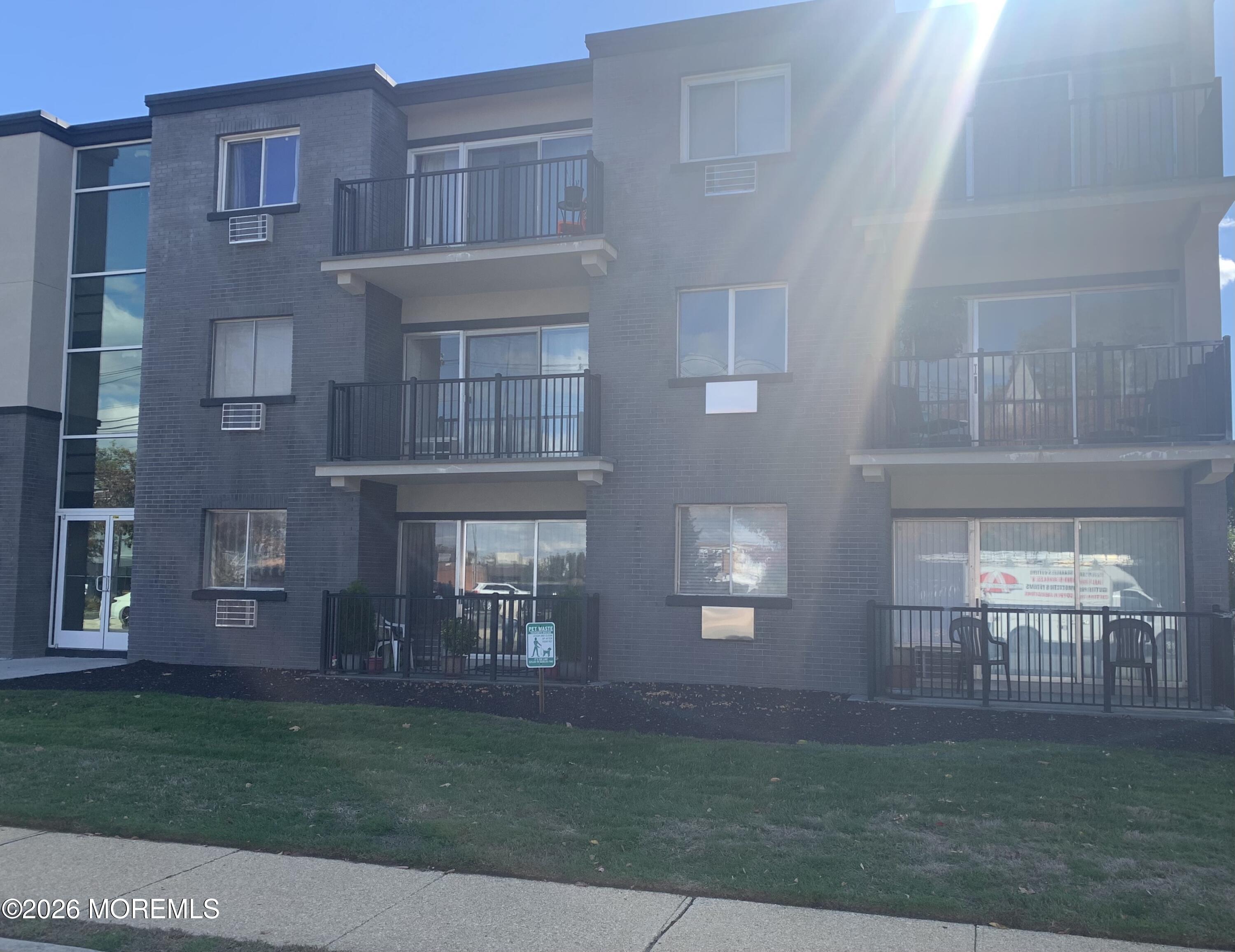21 Leroy Place Red Bank NJ 07701