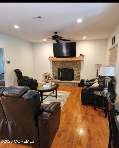 20 6th Street Barnegat NJ 08005