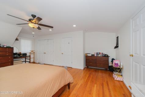 209 Woodcrest Road Oakhurst NJ 07755