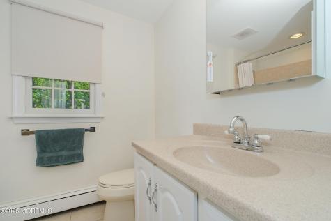 209 Woodcrest Road Oakhurst NJ 07755