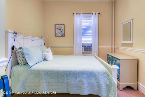 18 Abbott Avenue Ocean Grove NJ 07756