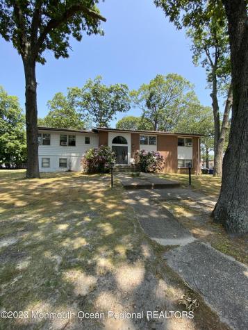 275 Garfield Avenue Oakhurst NJ 07755