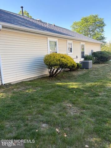 2 Elm Court Barnegat NJ 08005