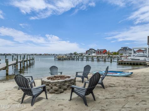 3306 Windsor Avenue Toms River NJ 08753