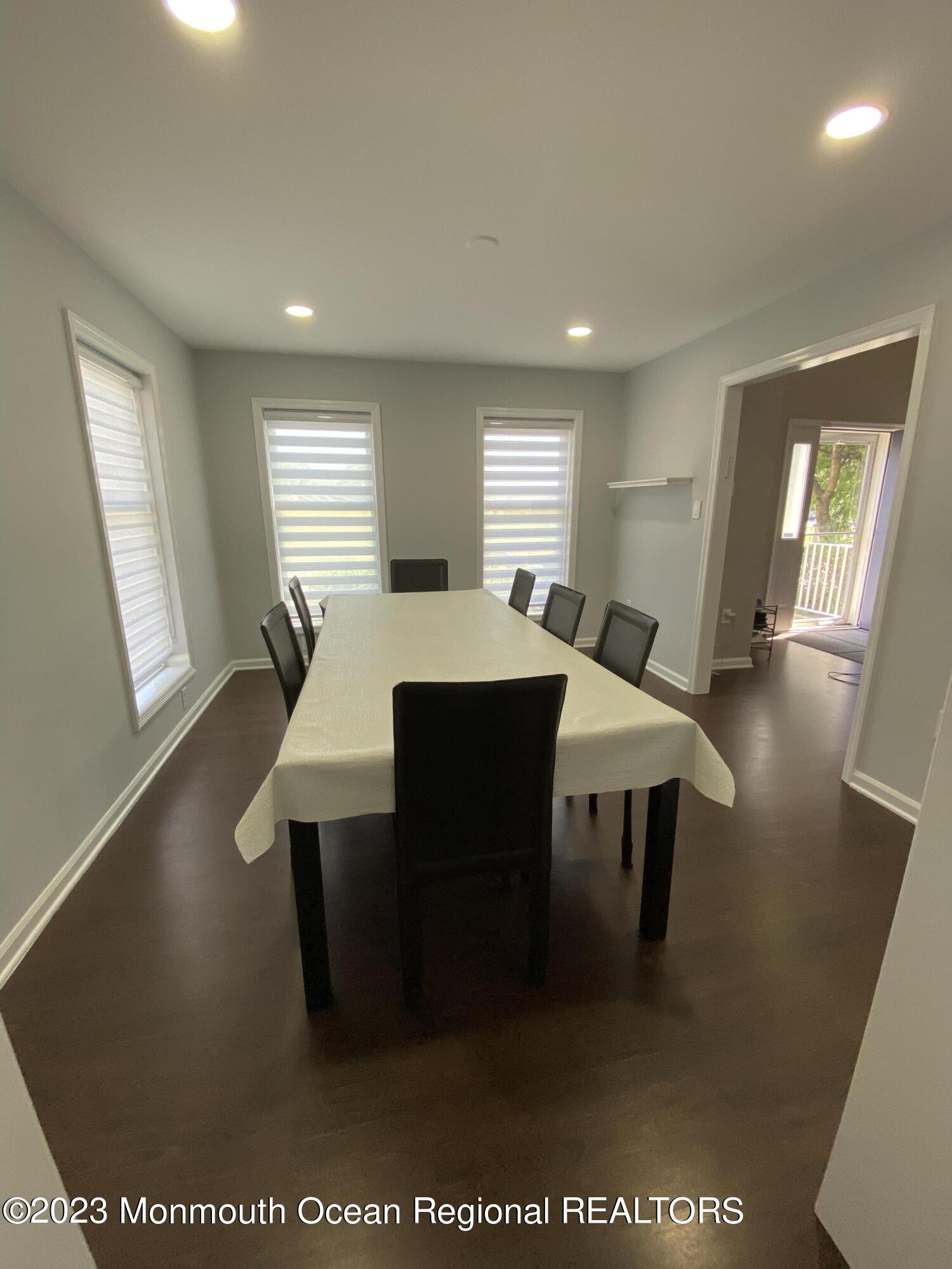 511 W Park Avenue Oakhurst NJ 07755