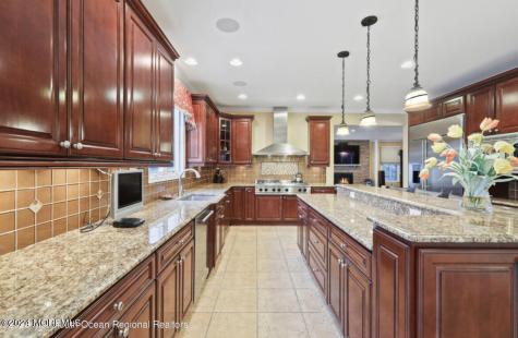29 Northwoods Road Ocean Twp NJ 07712