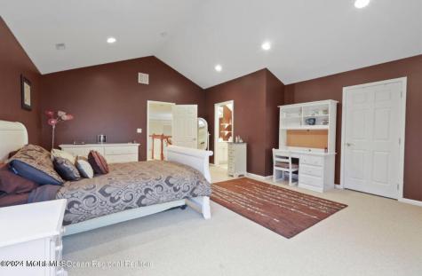 29 Northwoods Road Ocean Twp NJ 07712