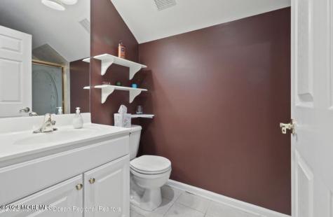 29 Northwoods Road Ocean Twp NJ 07712