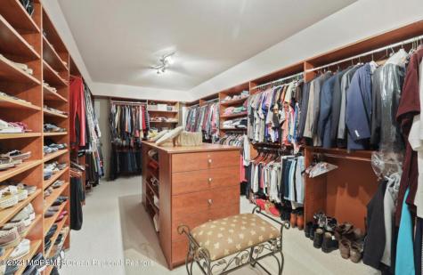 29 Northwoods Road Ocean Twp NJ 07712