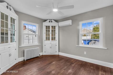 18 Maiden Lane Toms River NJ 08753