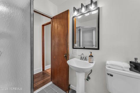 18 Maiden Lane Toms River NJ 08753