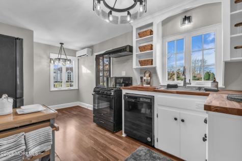 18 Maiden Lane Toms River NJ 08753