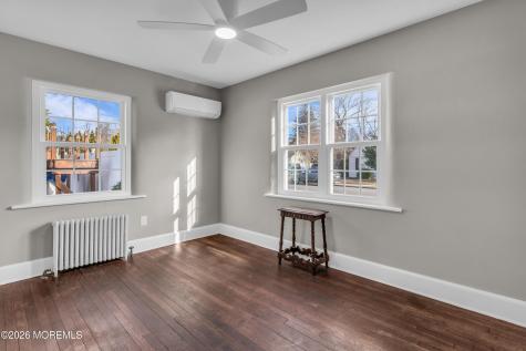 18 Maiden Lane Toms River NJ 08753