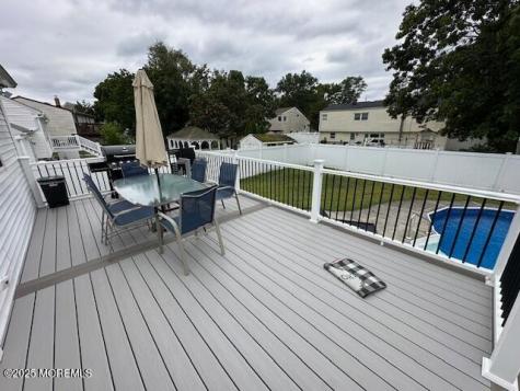 18 Branch Road Oakhurst NJ 07755