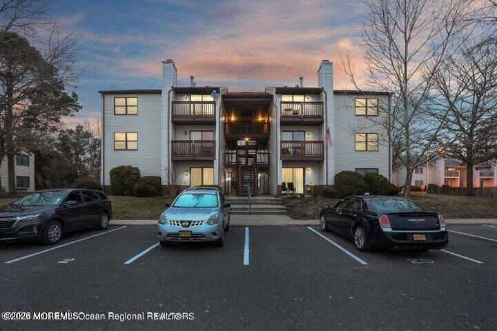 22 Whitemarsh Court Tuckerton NJ 08087