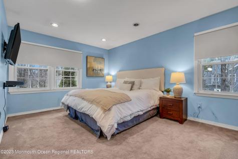 2912 Logan Road Oakhurst NJ 07755