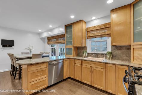 2912 Logan Road Oakhurst NJ 07755
