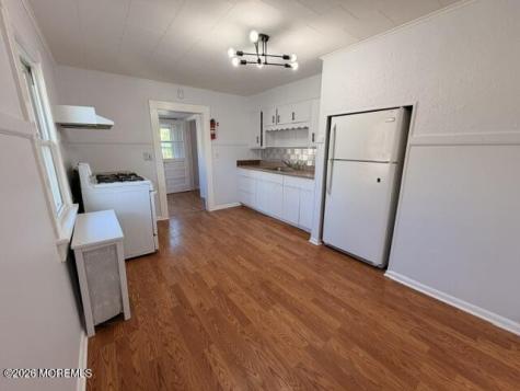 27 Lower Main Street Matawan NJ 07747
