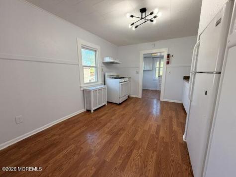27 Lower Main Street Matawan NJ 07747