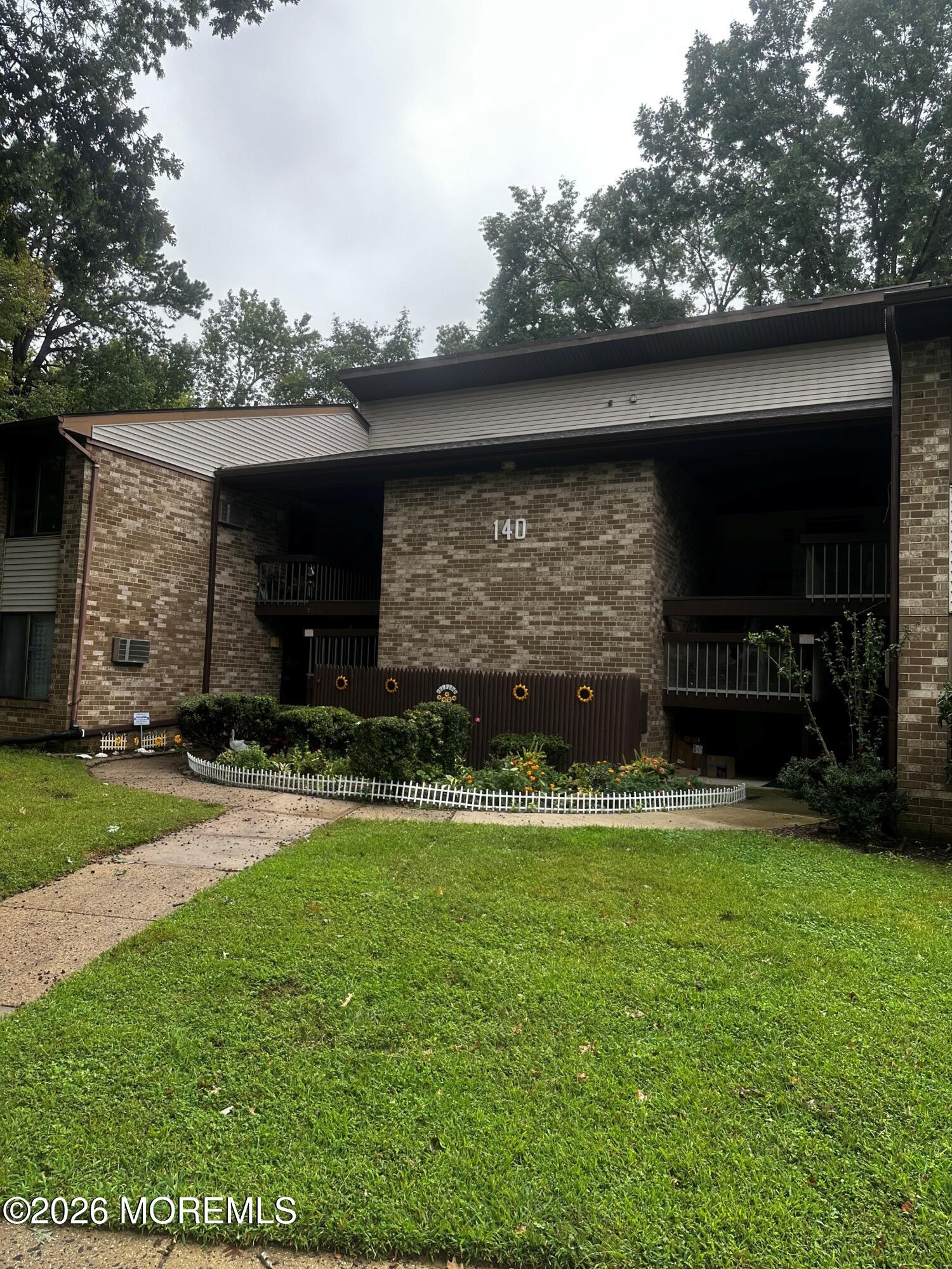 140 Amberly Drive Manalapan NJ 07726