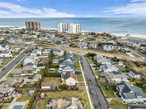7 Anderson Street Monmouth Beach NJ 07750