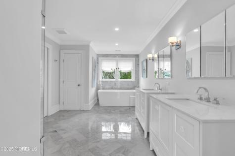 15 West Street Monmouth Beach NJ 07750