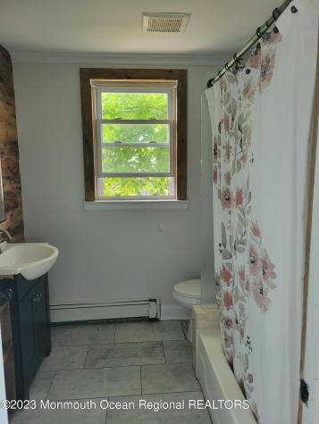 16 Cornwall Street Highlands NJ 07732