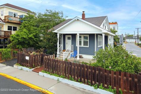 16 Cornwall Street Highlands NJ 07732