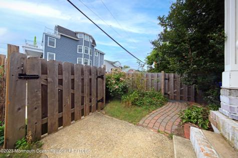 16 Cornwall Street Highlands NJ 07732