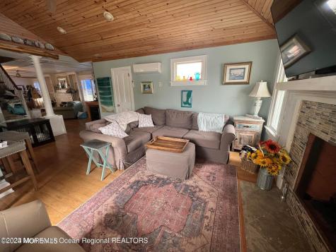 106 Mathis Place Mantoloking NJ 08738