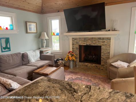 106 Mathis Place Mantoloking NJ 08738