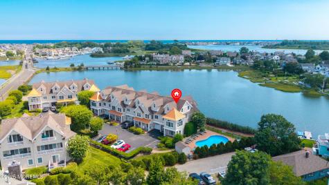 10 Waters Edge Brielle NJ 08730