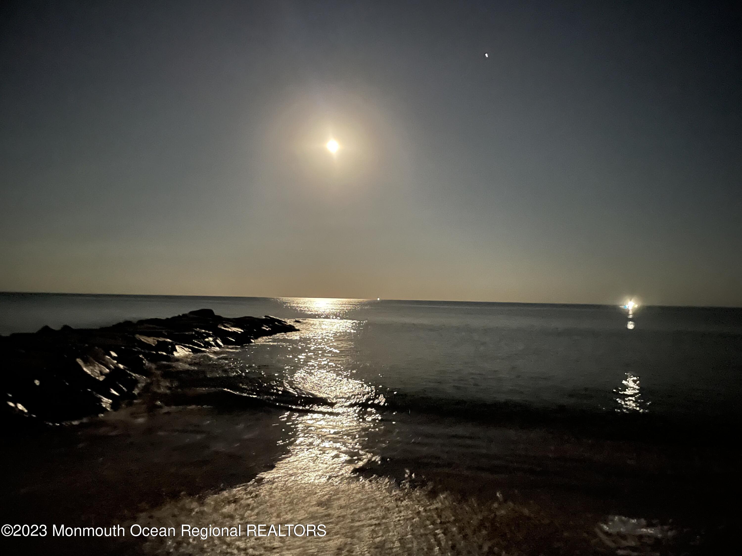 239 Beachfront Manasquan NJ 08736