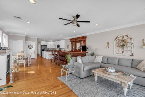 239 Beachfront Manasquan NJ 08736