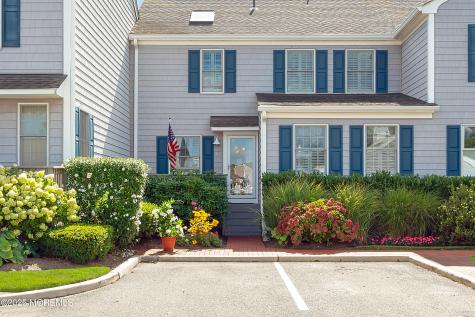 4 Bay Point Harbour Point Pleasant NJ 08742